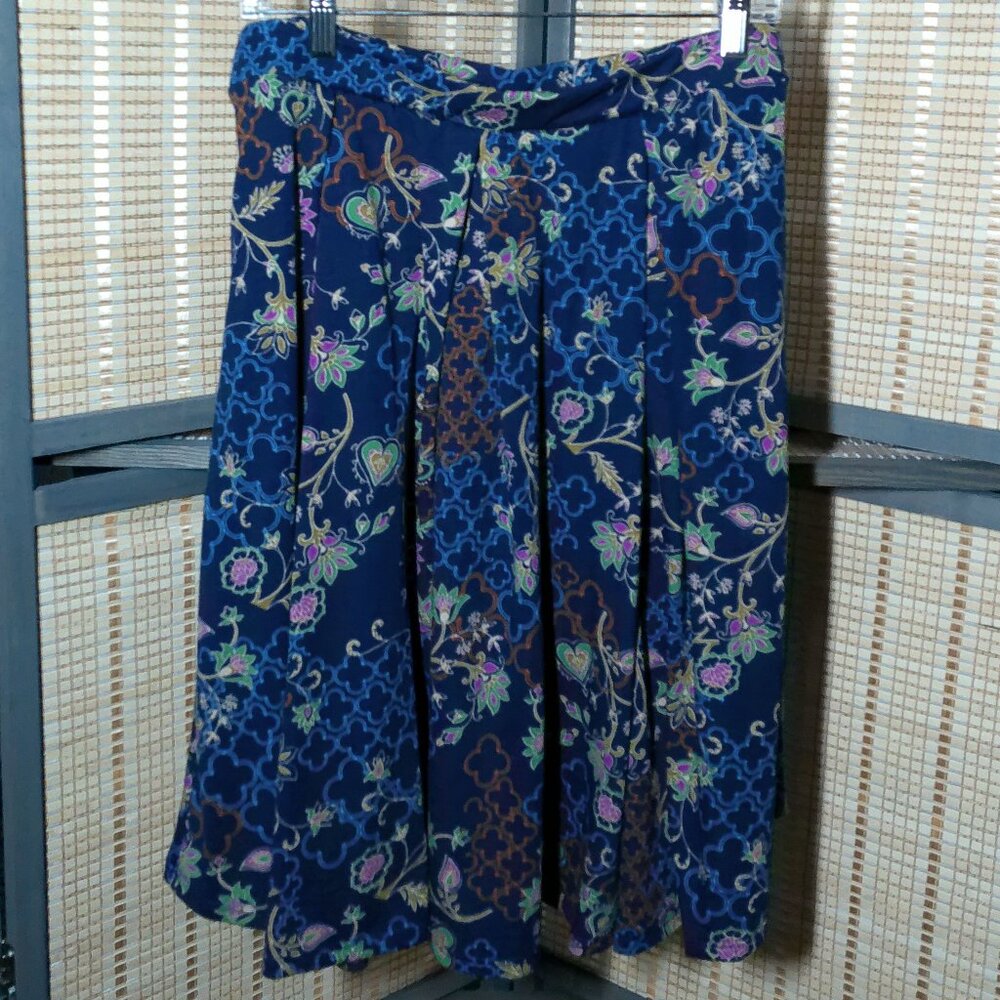 Blue LuLaRoe Madison Skirt Multi-color Flora and Trellis Print